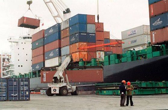 INEI: Perú registró superávit comercial de US$92,2 millones en agosto