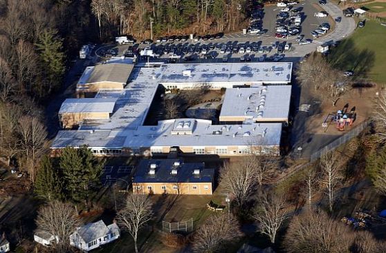 Matanza de Newtown: demolerán colegio donde murieron 20 niños en tiroteo