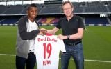 FOTOS: Yordy Reyna vestirá la camiseta 19 del Red Bull Salzburg de Austria