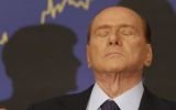 Condena de Berlusconi por fraude no será rebajada, afirma Napolitano