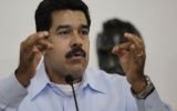 Maduro niega problemas con las divisas y denuncia campaña mediática
