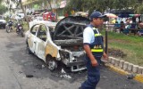 Dueño de auto quemado en Ate niega supuesta extorsión