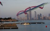 Aviones realizan infartantes maniobras en la Fórmula 1 del aire
