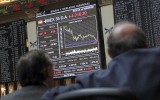 Bolsas de Europa vuelven a caer debido a economía china