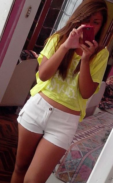 Tras asesinato de su madre, adolescente publicaba fotos en casa