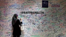 Australia retoma la búsqueda de supuestos restos del avión