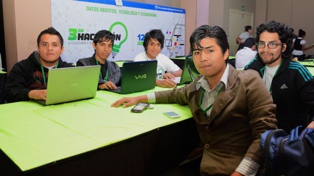 Jóvenes fueron premiados en la tercera Hackatón de Lima