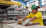 Los seis pasos para la elaboración de losetas, según Celima