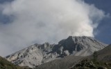 Declaran volcán Ubinas en alerta naranja y habrá evacuaciones