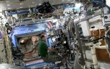 Estación Espacial recibe alimentos y suministros en Pascua