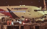 Un avión de Malaysia Airlines aterriza de emergencia