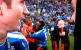 Eva Carneiro también baila con sus jugadores y juega fútbol
