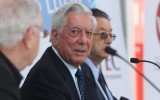 Mario Vargas Llosa llega a Venezuela precedido de polémica