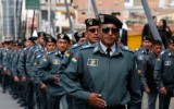 Bolivia vive inédita huelga de soldados que reclaman "igualdad"