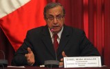 Mora pide investigar a notaría de cuñada de Fredy Otárola