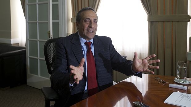 El contralor afirma que la descentralización ha fracasado