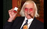 Jimmy Savile cometió abusos hasta en pasillos de hospitales