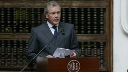 Gutiérrez confía en que Chile seguirá con desminado en frontera