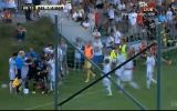 Fuerte altercado en el partido de debut de Marcelo Bielsa