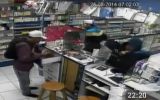 Hampones que asaltaron dos veces una farmacia fueron liberados