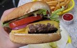 China: Carne podrida afecta a Starbucks y Burger King