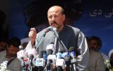 Afganistán: Asesinan a primo del presidente con turbante bomba
