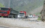Deslizamientos impiden paso de vehículos en vía hacia Cusco