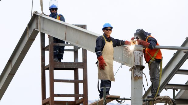 Extorsionadores en construcción mueven S/.100 mlls. al año