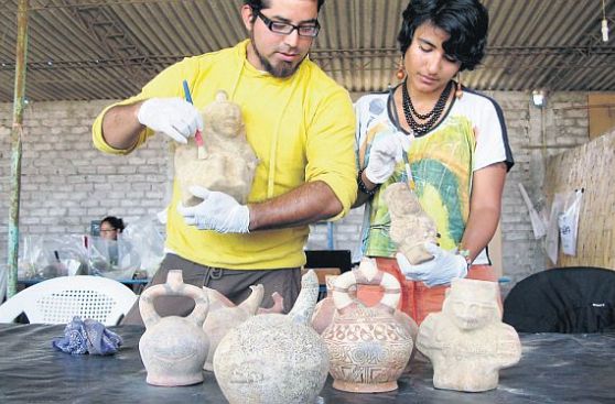 Hallan en San José de Moro ceramio de ritual de un entierro