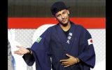 Neymar vistió kimono en Tokio y conquistó a fans japonesas