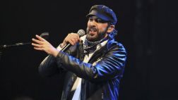 Escucha "Tus besos", nueva canción de Juan Luis Guerra