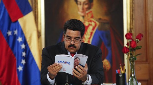 Venezuela: Maduro defiende la oración del "Chávez Nuestro"