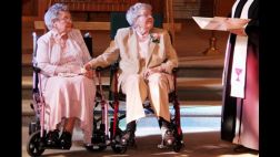 EE.UU.: Lesbianas de 90 años se casan tras estar 72 años juntas