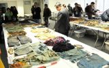 Exhiben las prendas halladas en fosas del cuartel Los Cabitos