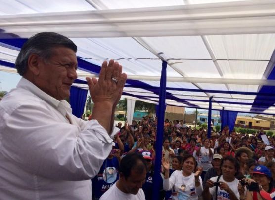 Acuña reta a electores: "Voten o no, seré presidente regional"