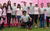 Artistas participaron de caminata contra el cáncer de seno