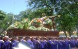 Huánuco: procesión del Señor de Burgos inició su recorrido