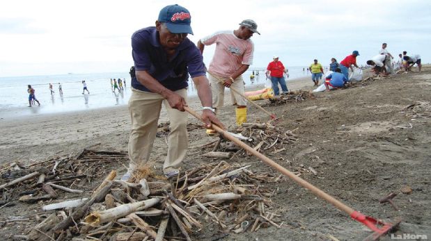 Paracas aprueba el primer plan para acabar con la basura marina
