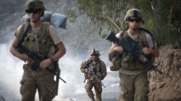 EE.UU. extiende misión militar en Afganistán hasta el 2015