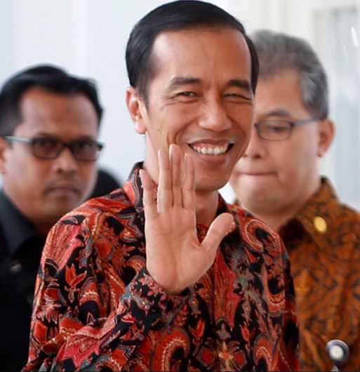 Indonesia: Presidente Ordena ejecutar 5 narcos y hundir barcos