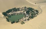La erosión y la falta de agua secan la Huacachina