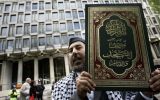 "Charlie Hebdo": ¿El islam prohíbe la representación de Mahoma?