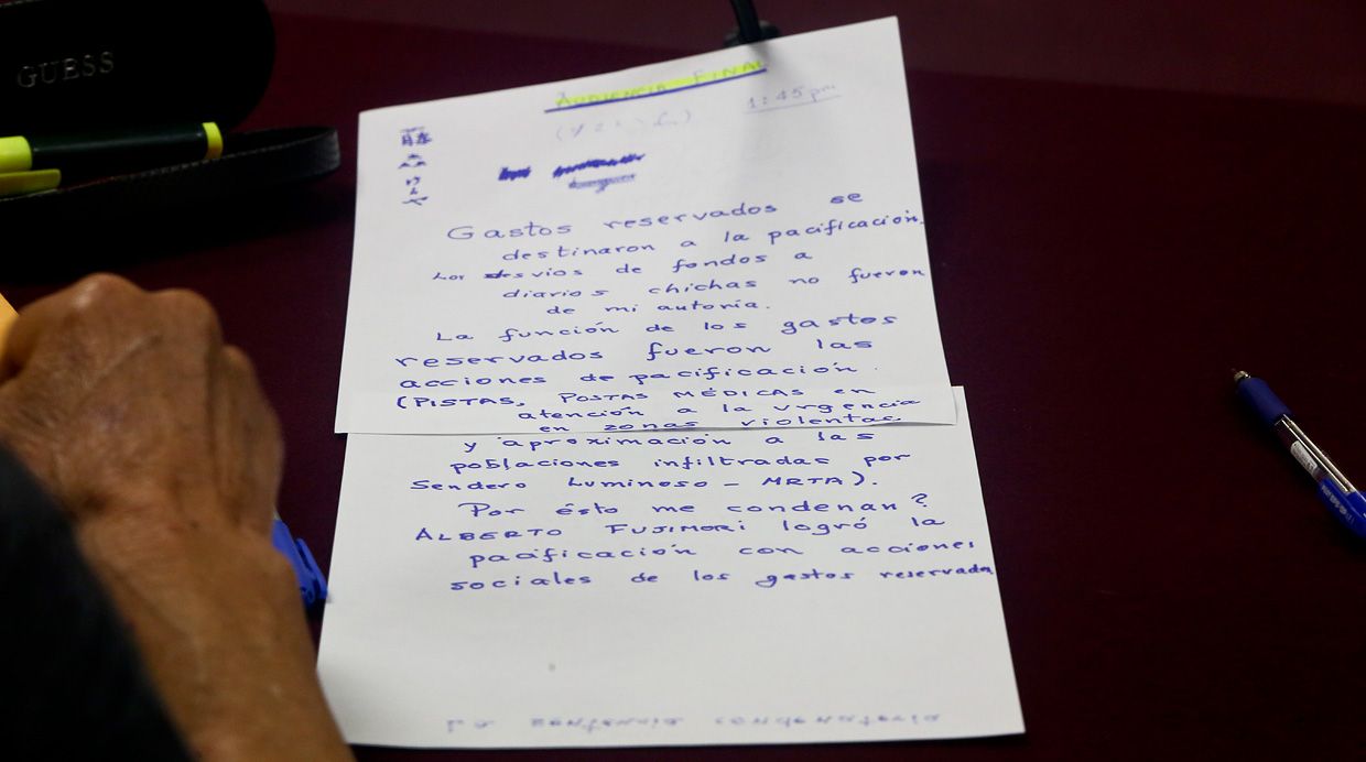 “Gastos reservados se destinaron a la pacificación. Los desvíos de fondos a diarios chicha no fueron de mi autoría”, señaló Alberto Fujimori. (Foto: Alessandro Currarino/ El Comercio)