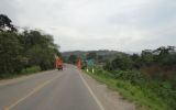 Exceso de peso daña estructura del puente Pucayacu