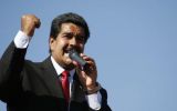 Maduro llama "fósiles de derecha" a Pastrana, Piñera y Calderón