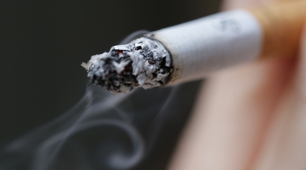 ¿Si te ofrecieran dinero, dejarías de fumar?