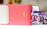 Con esta carcasa para smartphone imprimes fotos como Polaroid