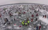 YouTube: así fue el concurso más grande de pesca sobre hielo