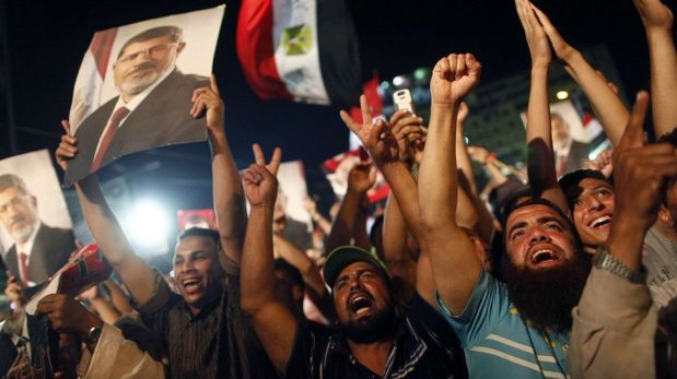 Egipto: 183 sentenciados a muerte por asesinato de policías