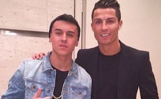 Cristiano: cantante justificó publicación de fotos de la fiesta